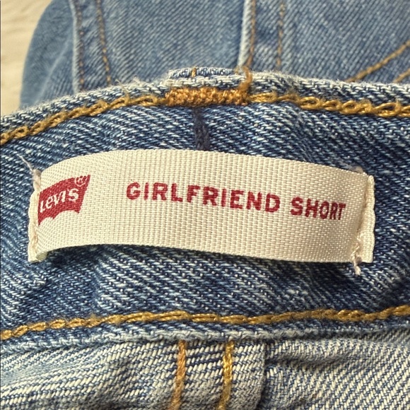 Levi's Kids Classic Blue Denim Shorts B5 - Picture 2 of 4